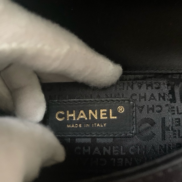 Chanel satin crossbody bag with Card - Picture 6 of 6